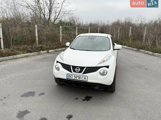 Белый Ниссан Жук, объемом двигателя 1.62 л и пробегом 144 тыс. км за 9900 $, фото 2 на Automoto.ua