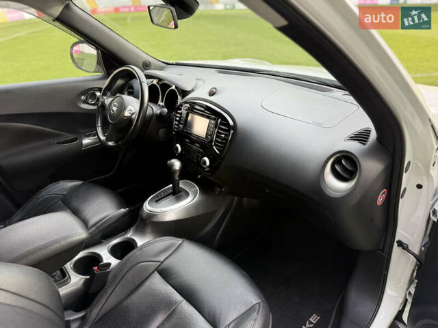 Белый Ниссан Жук, объемом двигателя 1.6 л и пробегом 55 тыс. км за 13300 $, фото 20 на Automoto.ua