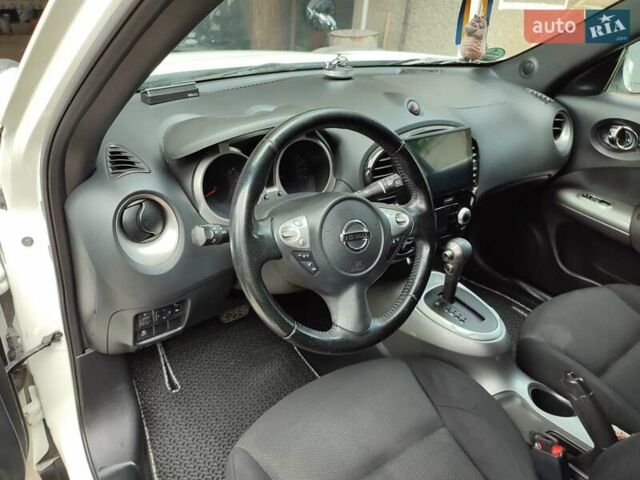 Белый Ниссан Жук, объемом двигателя 1.6 л и пробегом 158 тыс. км за 12300 $, фото 13 на Automoto.ua
