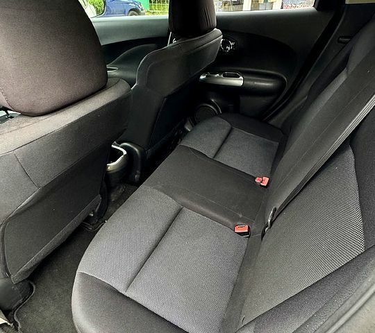 Белый Ниссан Жук, объемом двигателя 1.6 л и пробегом 157 тыс. км за 9399 $, фото 10 на Automoto.ua