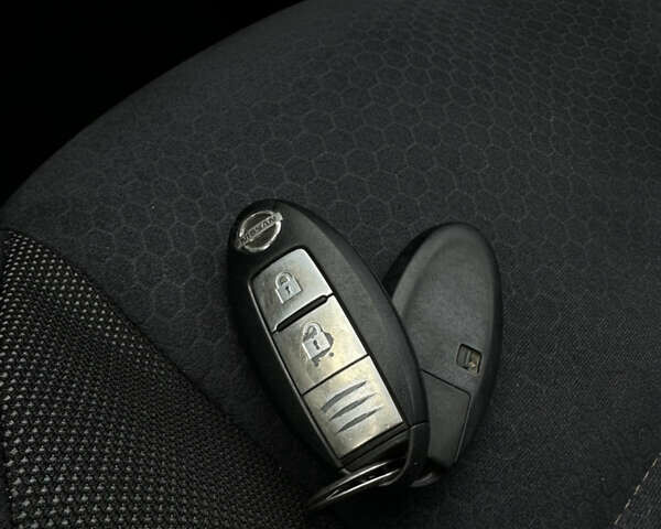 Ниссан Жук 2014 в Ровно на Automoto.ua Белый Ниссан Жук, объемом двигателя 1.5 л и пробегом 105 тыс. км за 11400 $, фото 38 на Automoto.ua