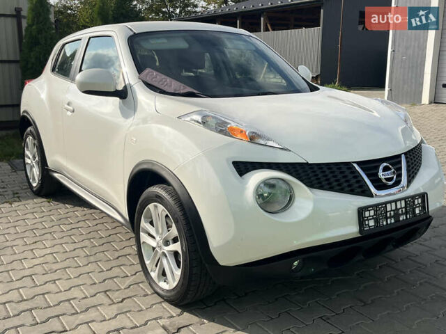 Белый Ниссан Жук, объемом двигателя 1.6 л и пробегом 123 тыс. км за 9390 $, фото 16 на Automoto.ua