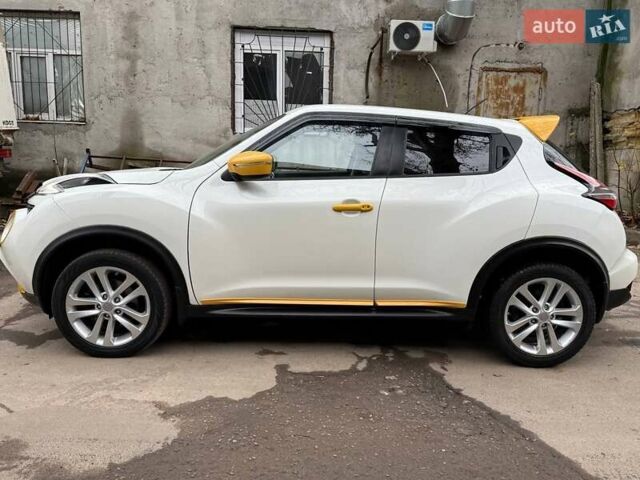 Белый Ниссан Жук, объемом двигателя 1.6 л и пробегом 106 тыс. км за 10700 $, фото 14 на Automoto.ua