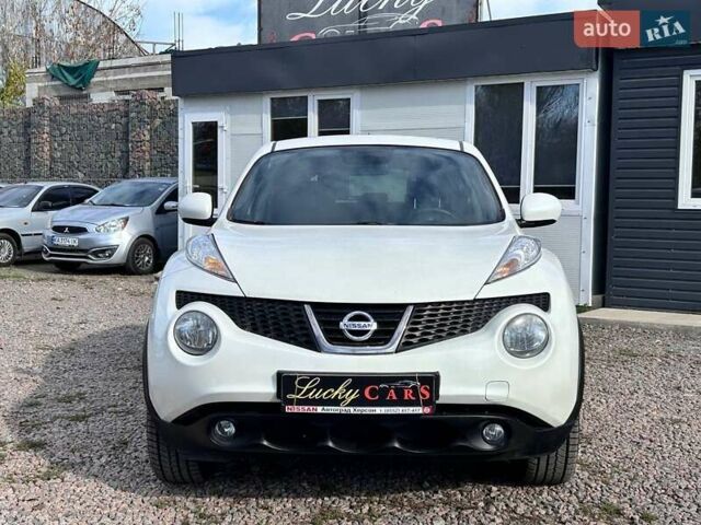 Белый Ниссан Жук, объемом двигателя 1.6 л и пробегом 152 тыс. км за 10200 $, фото 1 на Automoto.ua