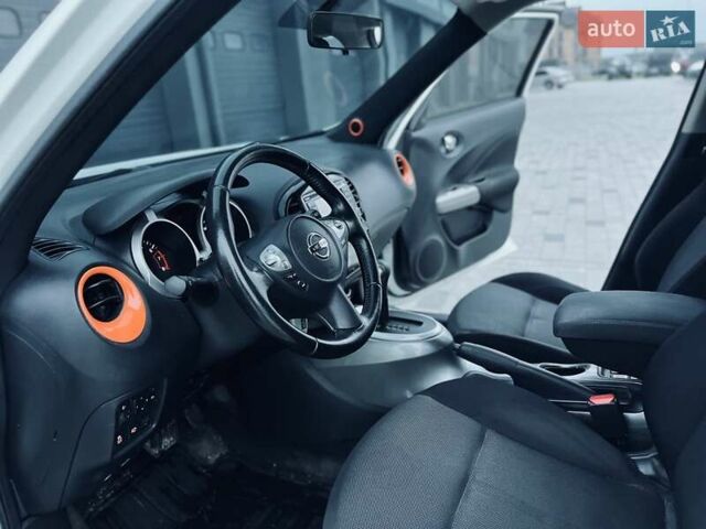 Белый Ниссан Жук, объемом двигателя 1.6 л и пробегом 107 тыс. км за 8999 $, фото 16 на Automoto.ua