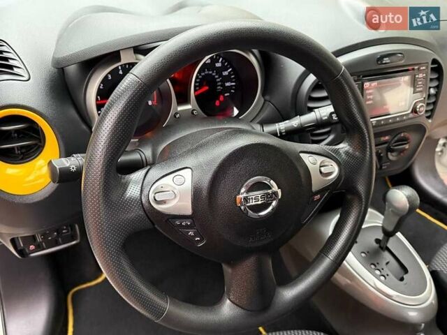 Белый Ниссан Жук, объемом двигателя 1.6 л и пробегом 106 тыс. км за 10700 $, фото 27 на Automoto.ua