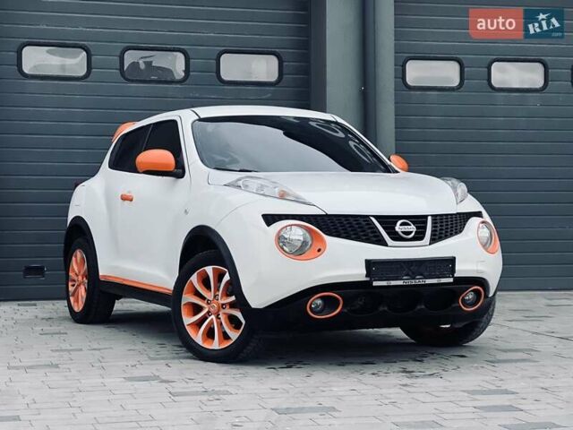 Белый Ниссан Жук, объемом двигателя 1.6 л и пробегом 107 тыс. км за 8999 $, фото 3 на Automoto.ua