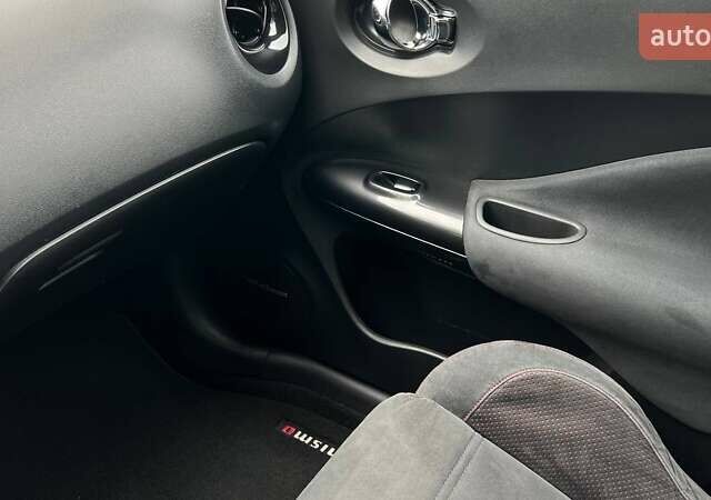 Білий Ніссан Жук, об'ємом двигуна 1.62 л та пробігом 102 тис. км за 12500 $, фото 18 на Automoto.ua