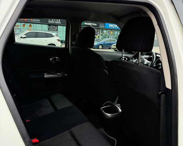 Білий Ніссан Жук, об'ємом двигуна 1.6 л та пробігом 130 тис. км за 10500 $, фото 43 на Automoto.ua