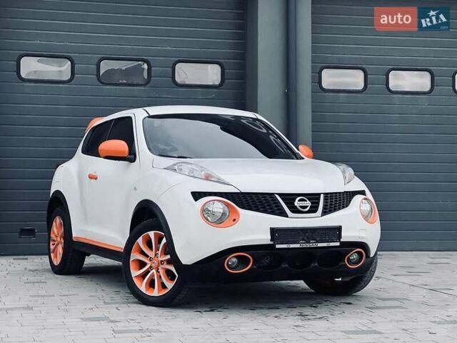 Белый Ниссан Жук, объемом двигателя 1.6 л и пробегом 107 тыс. км за 8999 $, фото 2 на Automoto.ua