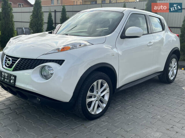 Белый Ниссан Жук, объемом двигателя 1.6 л и пробегом 123 тыс. км за 9390 $, фото 15 на Automoto.ua
