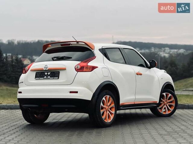 Белый Ниссан Жук, объемом двигателя 1.6 л и пробегом 107 тыс. км за 8999 $, фото 10 на Automoto.ua