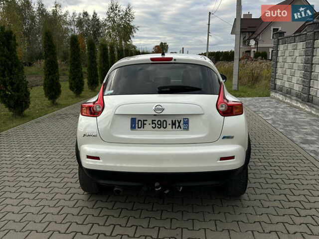 Ниссан Жук 2014 в Ровно на Automoto.ua Белый Ниссан Жук, объемом двигателя 1.5 л и пробегом 105 тыс. км за 11400 $, фото 15 на Automoto.ua