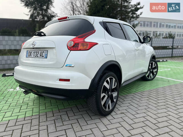 Белый Ниссан Жук, объемом двигателя 1.5 л и пробегом 240 тыс. км за 10950 $, фото 3 на Automoto.ua