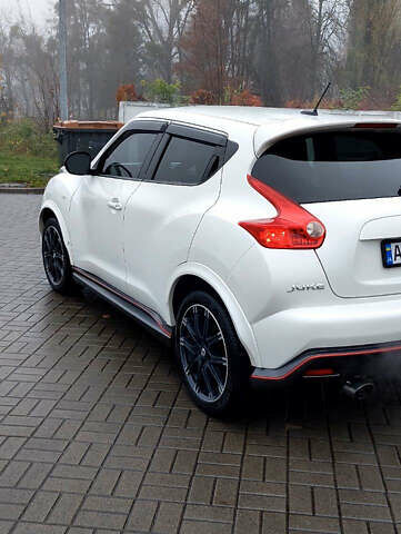 Белый Ниссан Жук, объемом двигателя 1.62 л и пробегом 180 тыс. км за 10950 $, фото 19 на Automoto.ua