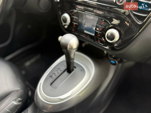 Белый Ниссан Жук, объемом двигателя 1.6 л и пробегом 55 тыс. км за 13300 $, фото 24 на Automoto.ua