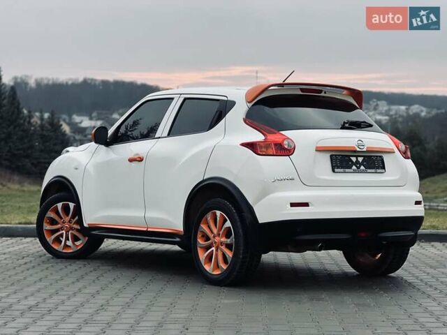 Белый Ниссан Жук, объемом двигателя 1.6 л и пробегом 107 тыс. км за 8999 $, фото 14 на Automoto.ua