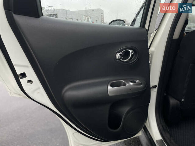 Білий Ніссан Жук, об'ємом двигуна 1.6 л та пробігом 121 тис. км за 10600 $, фото 13 на Automoto.ua