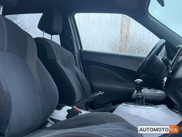 Белый Ниссан Жук, объемом двигателя 1.5 л и пробегом 172 тыс. км за 11500 $, фото 10 на Automoto.ua