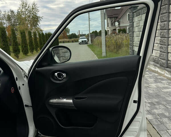 Ниссан Жук 2014 в Ровно на Automoto.ua Белый Ниссан Жук, объемом двигателя 1.5 л и пробегом 105 тыс. км за 11400 $, фото 21 на Automoto.ua