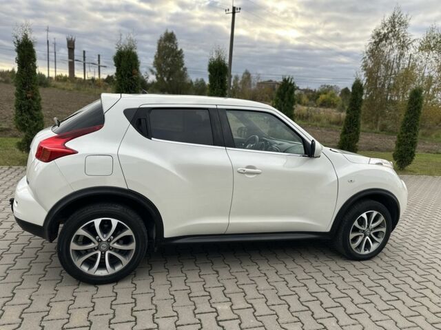 Ниссан Жук 2014 в Ровно на Automoto.ua Белый Ниссан Жук, объемом двигателя 1.5 л и пробегом 104 тыс. км за 11400 $, фото 1 на Automoto.ua