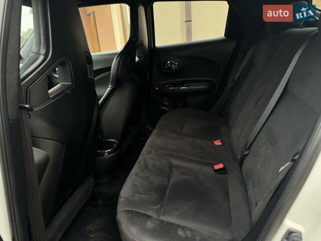 Белый Ниссан Жук, объемом двигателя 1.62 л и пробегом 112 тыс. км за 11800 $, фото 12 на Automoto.ua