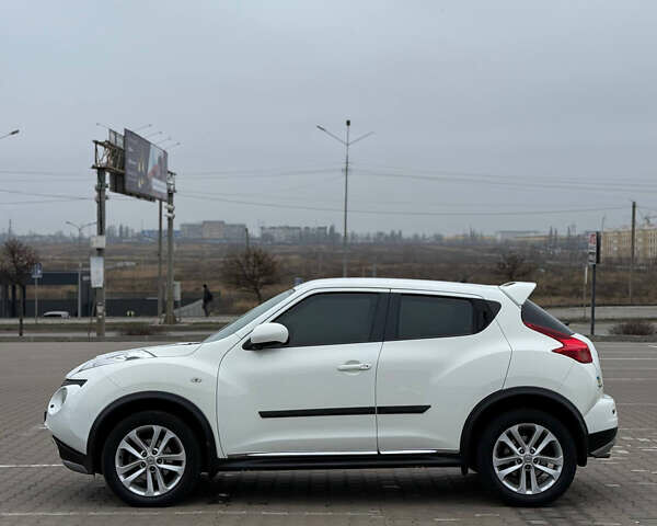 Білий Ніссан Жук, об'ємом двигуна 1.6 л та пробігом 130 тис. км за 10500 $, фото 1 на Automoto.ua