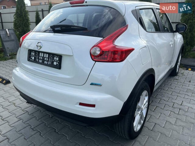 Белый Ниссан Жук, объемом двигателя 1.6 л и пробегом 123 тыс. км за 9390 $, фото 29 на Automoto.ua