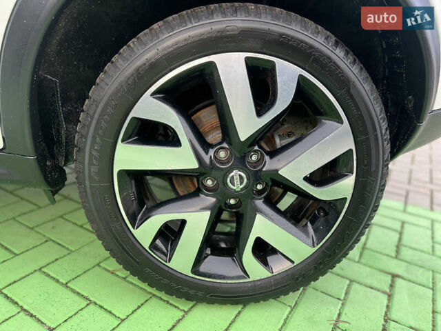 Белый Ниссан Жук, объемом двигателя 1.5 л и пробегом 240 тыс. км за 10950 $, фото 19 на Automoto.ua