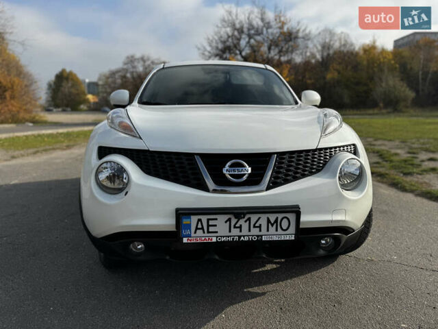 Белый Ниссан Жук, объемом двигателя 1.6 л и пробегом 60 тыс. км за 12999 $, фото 23 на Automoto.ua