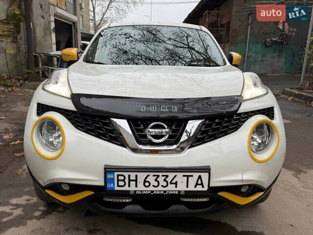 Белый Ниссан Жук, объемом двигателя 1.6 л и пробегом 106 тыс. км за 10700 $, фото 9 на Automoto.ua