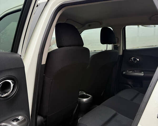 Білий Ніссан Жук, об'ємом двигуна 1.6 л та пробігом 130 тис. км за 10500 $, фото 24 на Automoto.ua