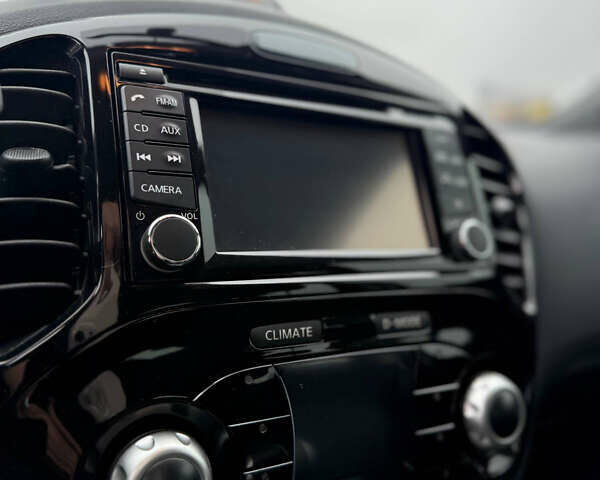 Білий Ніссан Жук, об'ємом двигуна 1.6 л та пробігом 130 тис. км за 10500 $, фото 21 на Automoto.ua