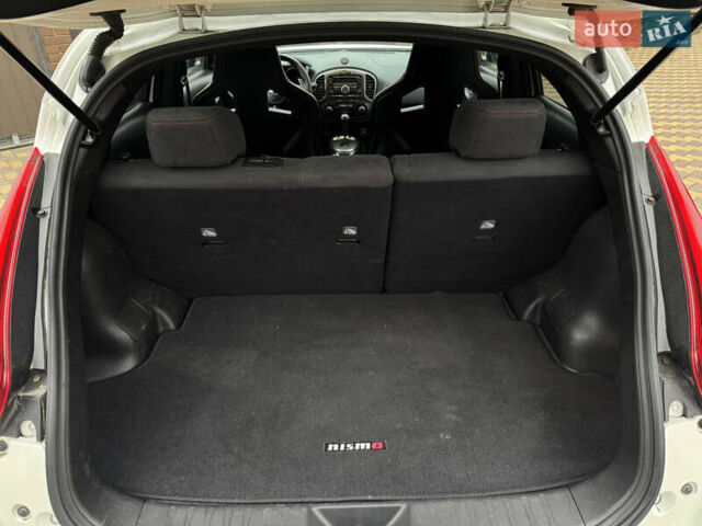 Белый Ниссан Жук, объемом двигателя 1.62 л и пробегом 112 тыс. км за 11800 $, фото 14 на Automoto.ua