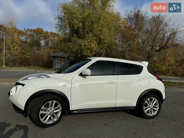 Белый Ниссан Жук, объемом двигателя 1.6 л и пробегом 60 тыс. км за 12999 $, фото 20 на Automoto.ua