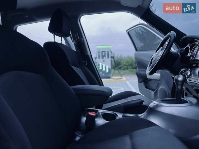 Белый Ниссан Жук, объемом двигателя 1.6 л и пробегом 107 тыс. км за 8999 $, фото 19 на Automoto.ua