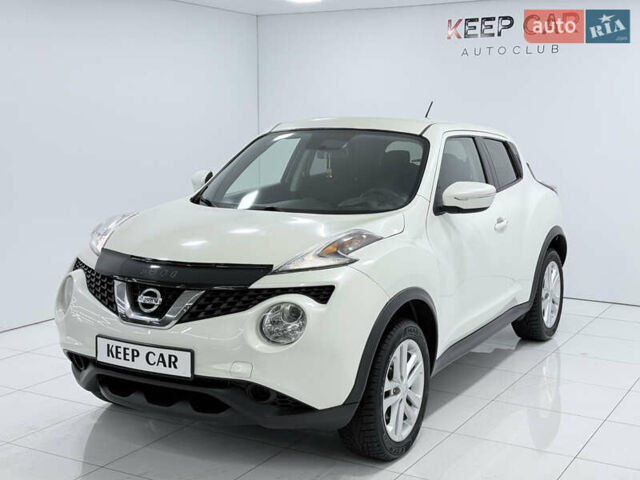 Белый Ниссан Жук, объемом двигателя 1.6 л и пробегом 140 тыс. км за 9900 $, фото 3 на Automoto.ua