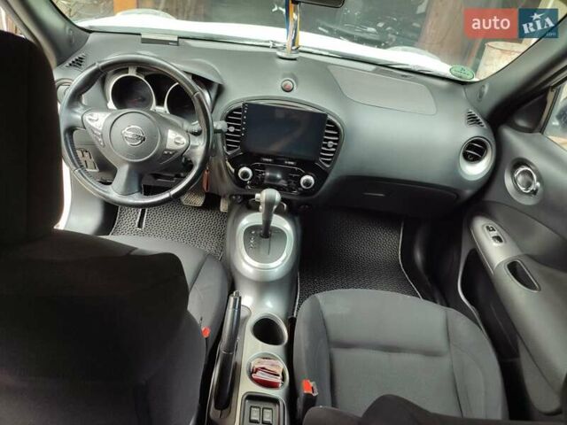 Белый Ниссан Жук, объемом двигателя 1.6 л и пробегом 158 тыс. км за 12300 $, фото 30 на Automoto.ua