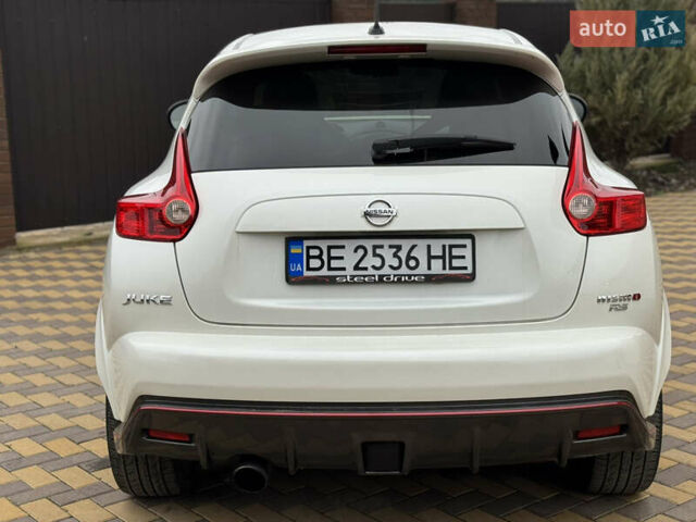 Белый Ниссан Жук, объемом двигателя 1.62 л и пробегом 112 тыс. км за 11800 $, фото 6 на Automoto.ua