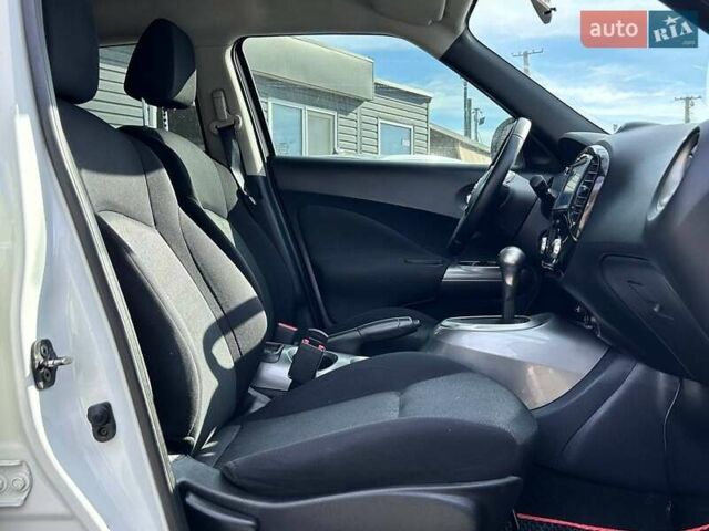 Белый Ниссан Жук, объемом двигателя 1.6 л и пробегом 152 тыс. км за 10200 $, фото 33 на Automoto.ua