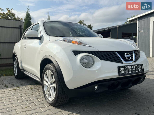 Белый Ниссан Жук, объемом двигателя 1.6 л и пробегом 123 тыс. км за 9390 $, фото 7 на Automoto.ua