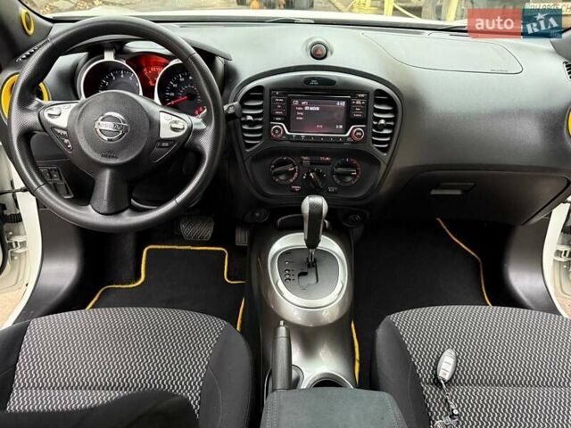 Белый Ниссан Жук, объемом двигателя 1.6 л и пробегом 106 тыс. км за 10700 $, фото 41 на Automoto.ua