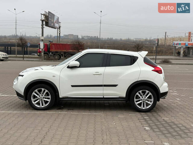 Білий Ніссан Жук, об'ємом двигуна 1.6 л та пробігом 130 тис. км за 10500 $, фото 2 на Automoto.ua