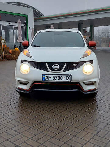 Белый Ниссан Жук, объемом двигателя 1.62 л и пробегом 180 тыс. км за 10950 $, фото 24 на Automoto.ua