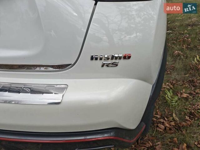 Белый Ниссан Жук, объемом двигателя 1.62 л и пробегом 130 тыс. км за 10800 $, фото 23 на Automoto.ua