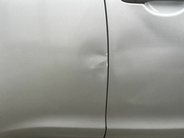 Белый Ниссан Жук, объемом двигателя 1.6 л и пробегом 99 тыс. км за 12800 $, фото 10 на Automoto.ua