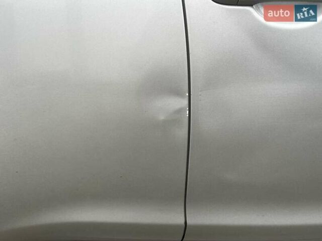 Белый Ниссан Жук, объемом двигателя 1.6 л и пробегом 99 тыс. км за 12800 $, фото 9 на Automoto.ua