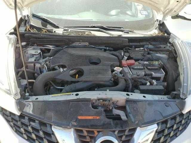 Белый Ниссан Жук, объемом двигателя 0 л и пробегом 99 тыс. км за 1100 $, фото 10 на Automoto.ua