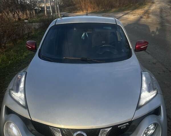 Белый Ниссан Жук, объемом двигателя 1.6 л и пробегом 99 тыс. км за 12800 $, фото 2 на Automoto.ua