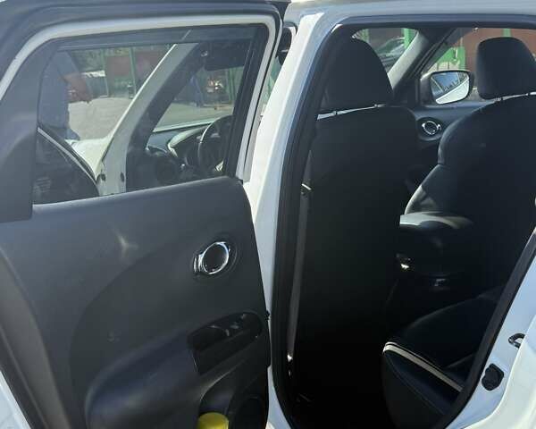 Білий Ніссан Жук, об'ємом двигуна 1.6 л та пробігом 106 тис. км за 15200 $, фото 17 на Automoto.ua